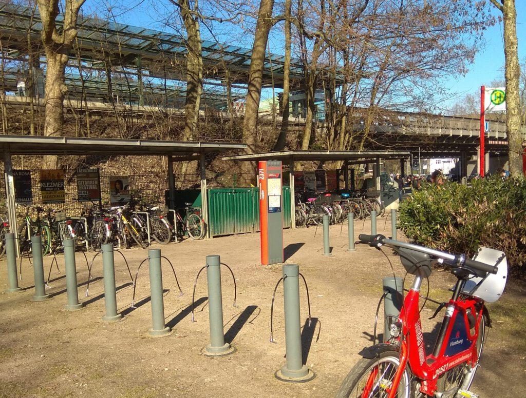 Bike+Ride Kellinghusen­straße